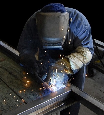 welding fume fasteel extractor need fabricators fabrication operators safety machine clients ensure environments implement critical extraction systems equipment where bridgwater